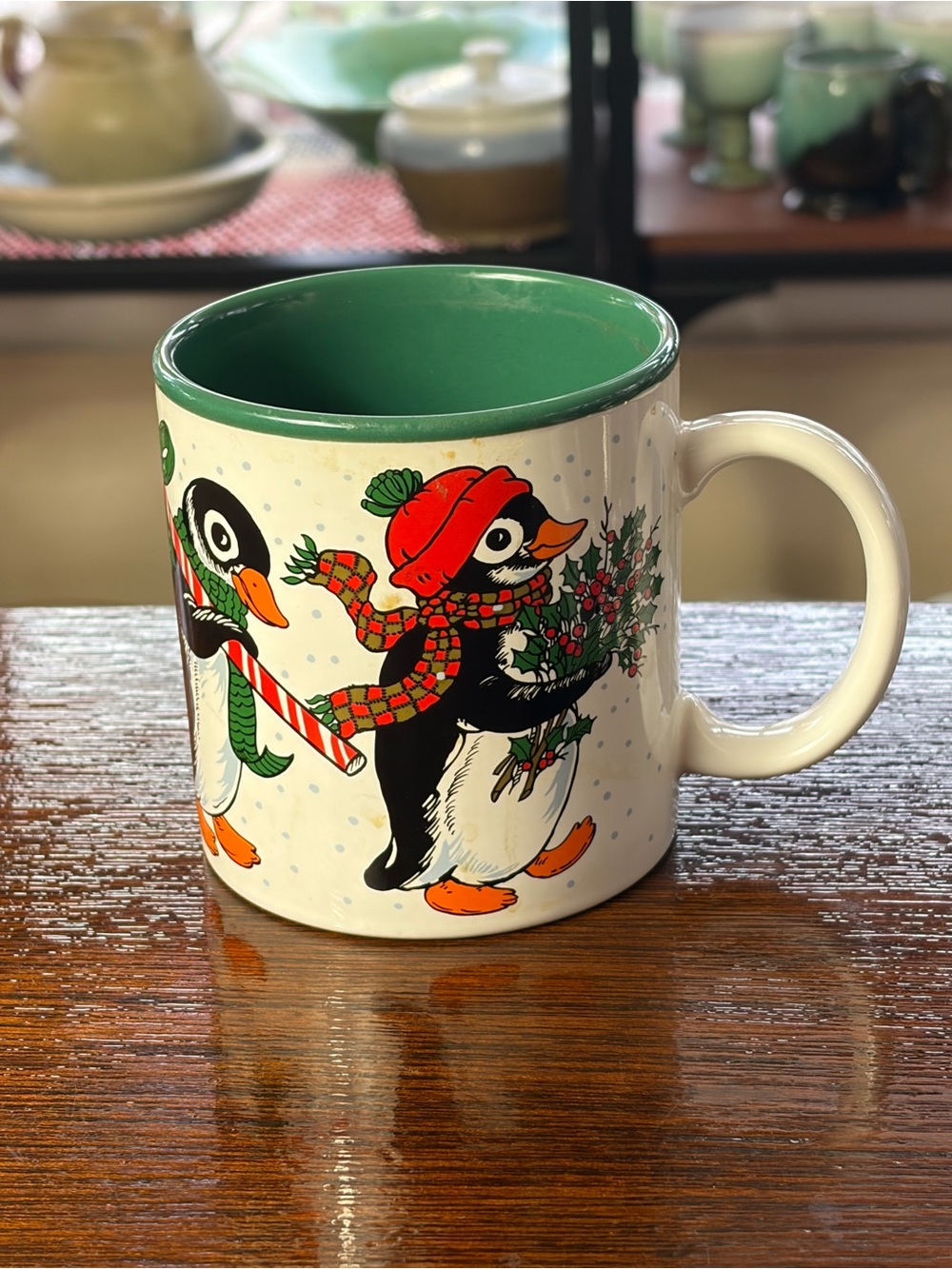 1980's Potpourri Press Christmas Penguins Mug 10 fl oz